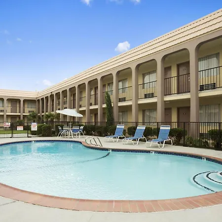 Days Inn By Wyndham Dallas Irving-3