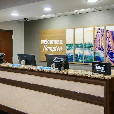 Hampton Inn West Monroe-3