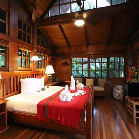 Aguila De Osa Rainforest Lodge-3