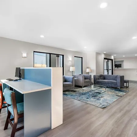 Days Inn By Wyndham Enterprise-2