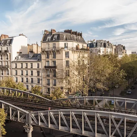 Hôtel Eiffel Segur-3