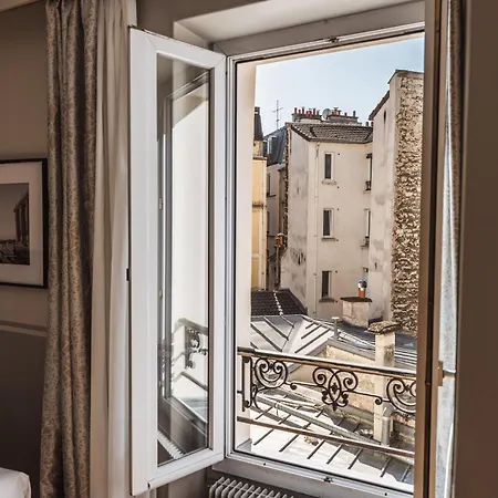 Hotel Eiffel Segur-3