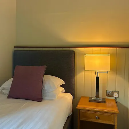 St. Davids Cross Hotel-3
