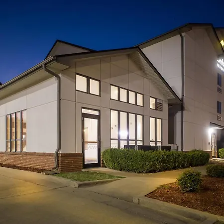 Comfort Inn & Suites Sikeston I-55-3