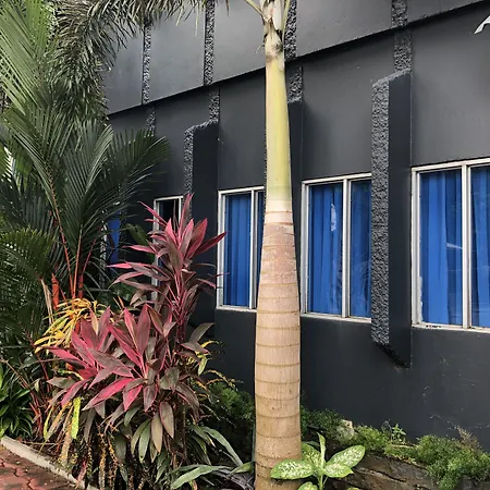 Holland Lodge Paramaribo-2