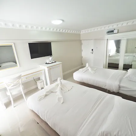 Romance Hotel Sukhumvit 97-2