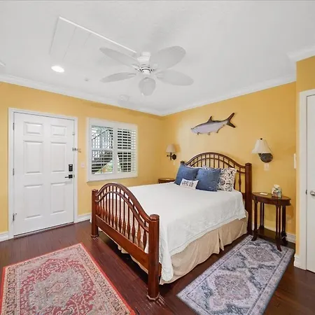 Seaglass Inn-2