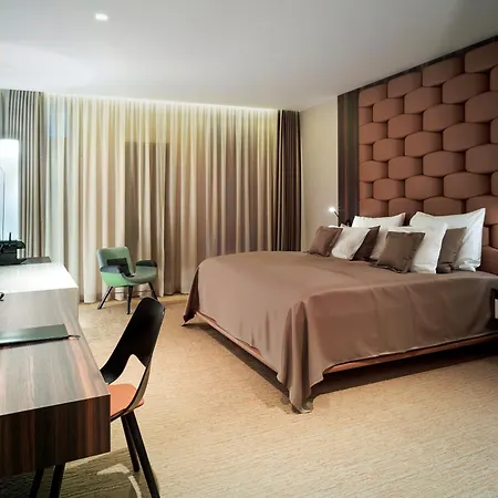 Theatre Hotel-3