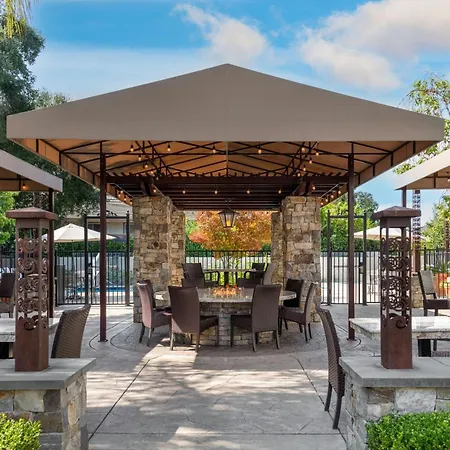 Courtyard Palo Alto Los Altos-2