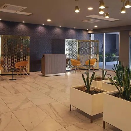City Express Plus By Marriott Ciudad De Mexico Mundo E-3