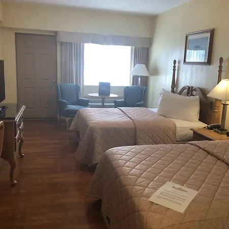 Riveredge Resort Hotel-3