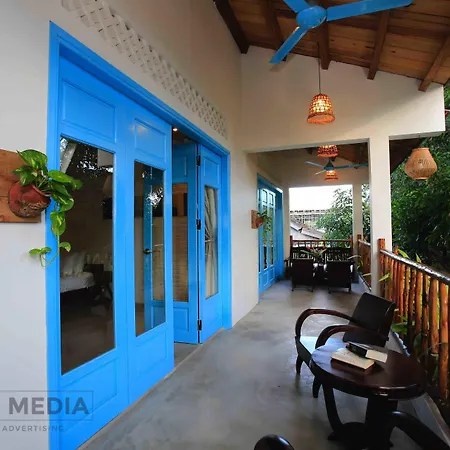 Life Beach Villa-3