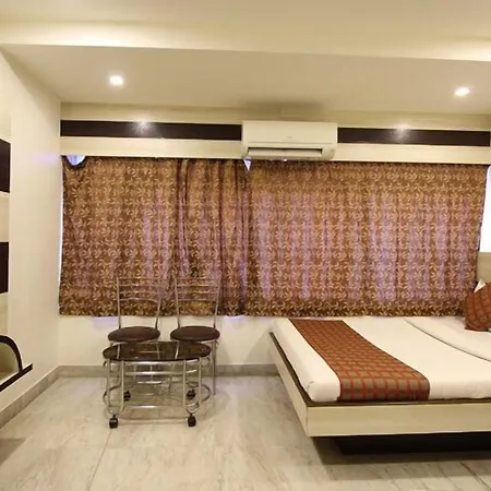 Hotel Oc Residency-2