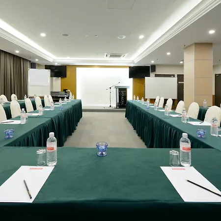 E-Red Hotel Kuantan-3