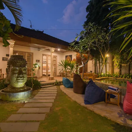 Bale Seminyak-3