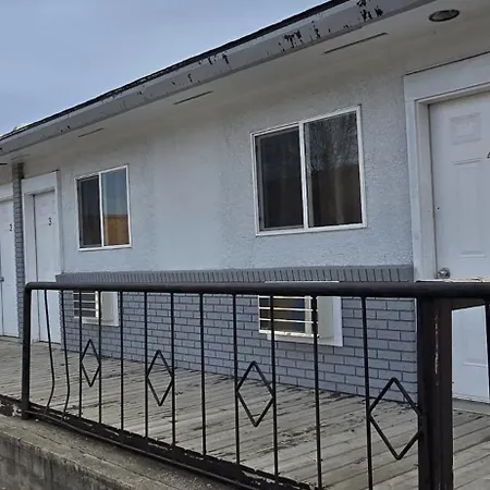 Roblin Motor Inn-2