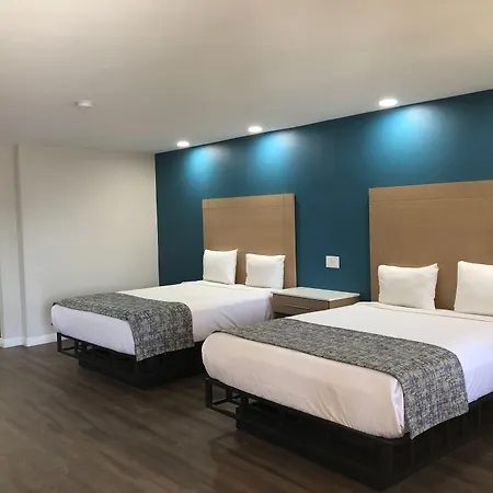 Cali Inn-3