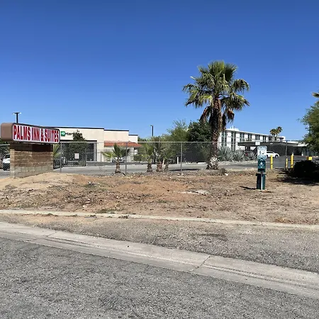 Palms Inn & Suites-2