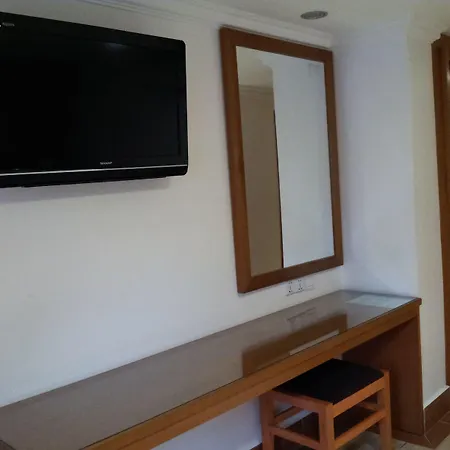 Cardogan Hotel-3