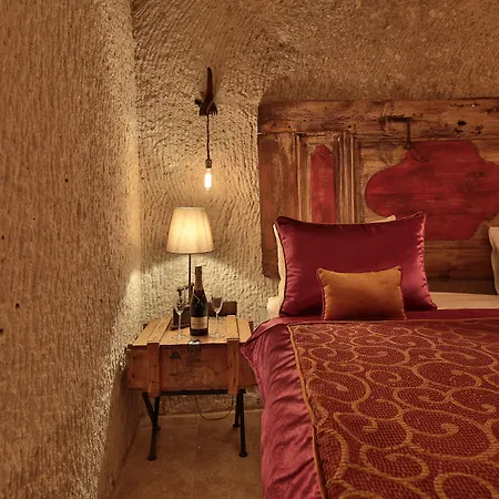 The Owl Cave Hotel-3