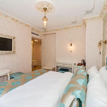 Hotel 1453-3