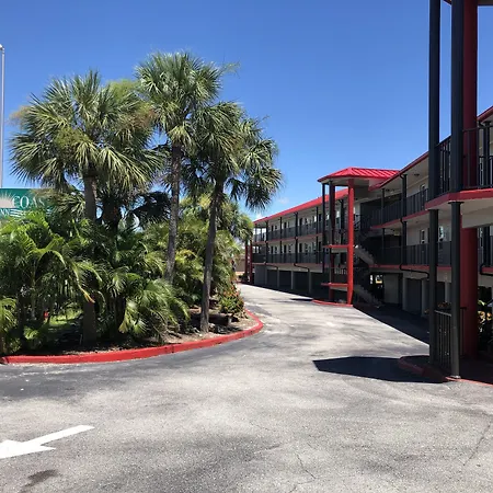 Sun Coast Inn-3