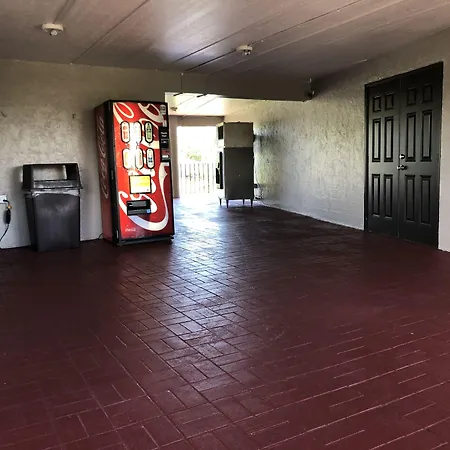 Sun Coast Inn-2
