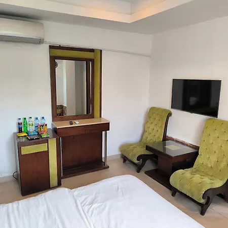 Intellectual Inn - Spring North Ph7 Bahria Town-3