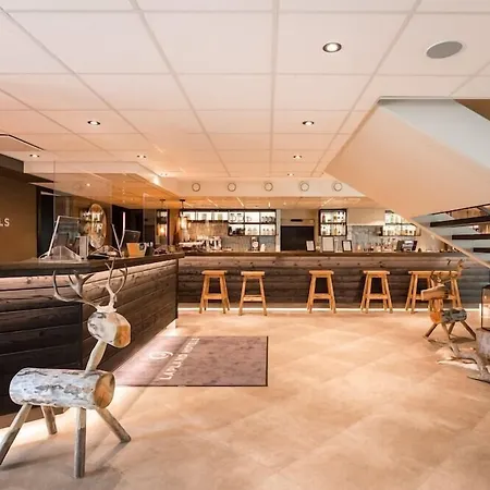 Lapland Hotels Sky Ounasvaara-2