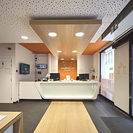 Easyhotel Brussels City Centre-2