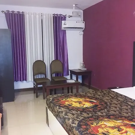 Hotel Luciya International Mysore-3