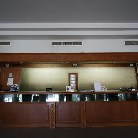 Green Palace Hotel-2