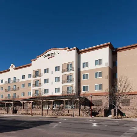 Courtyard By Marriott Fort Worth Historic Stockyards-3