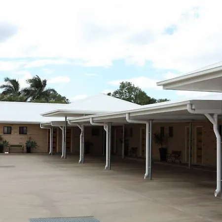 Emerald Central Palms Motel-2