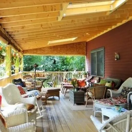 Eastgate Inn B&B-2