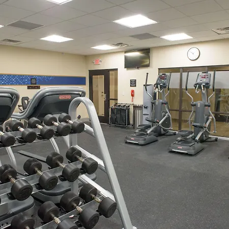 Hampton Inn & Suites Bay City-3