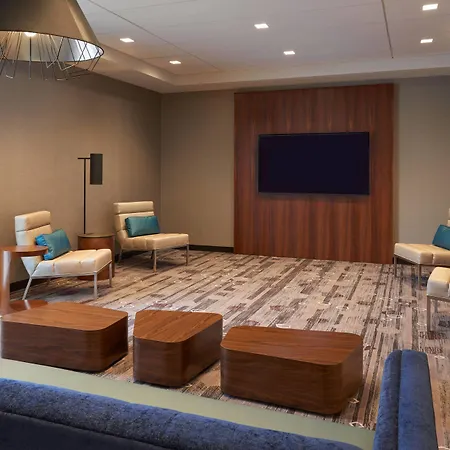 Courtyard By Marriott Oshawa-2