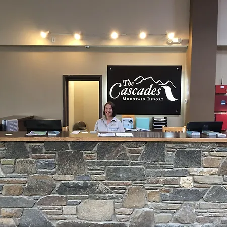 Cascades Mountain Resort, Ascend Hotel Collection-2
