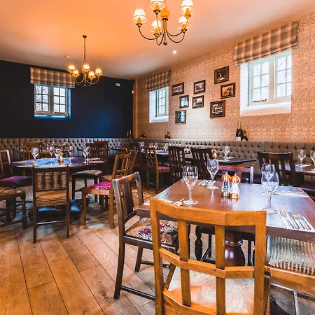 The Dog & Doublet Inn-3