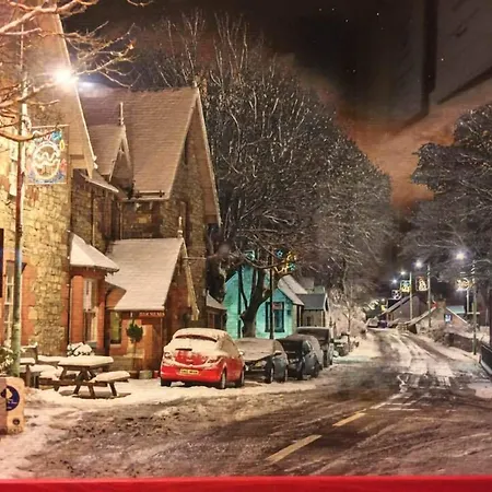 The Hopetoun Arms Hotel-3