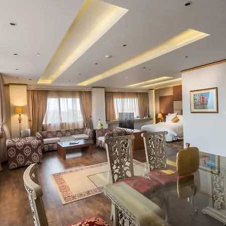 Luxus Grand Hotel-2