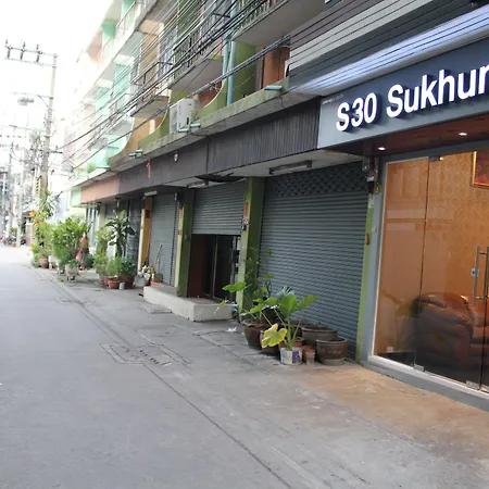 V30 Sukhumvit-2