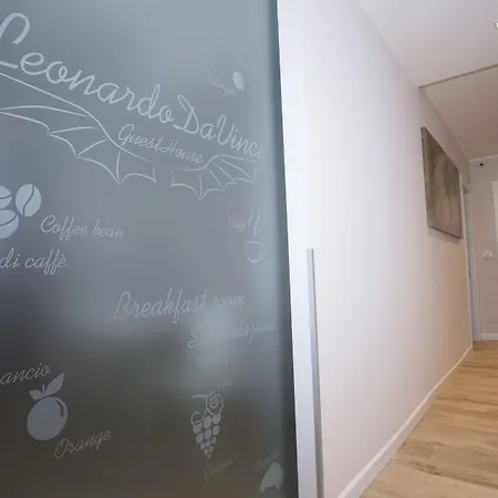 Leonardo Da Vinci Guest House-3