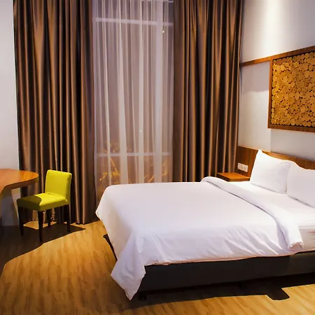 Ayola First Point Hotel Pekanbaru-2