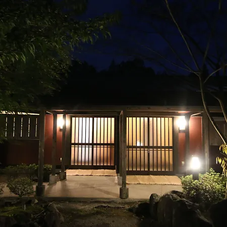 Yufuin Ryoan Wazanho-2