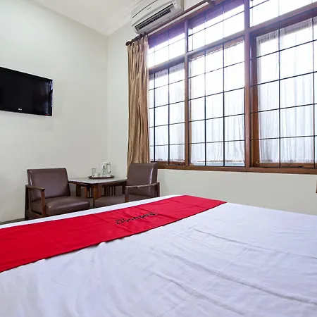 Residences by RedDoorz near Rumah Mode-3