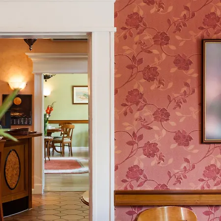 Hotel Schlossgarten-2