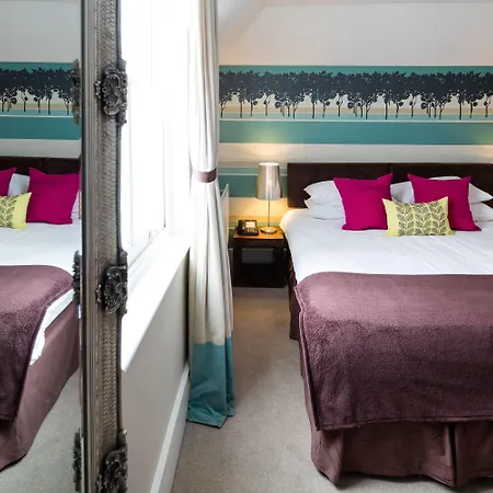The Victoria-3