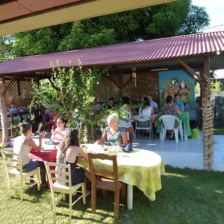 Pension Te Miti - Plage-Beach 200M - Mahana Parc & Vaiava Beach Pk18 - B&B Chambres Ou Dortoir-3