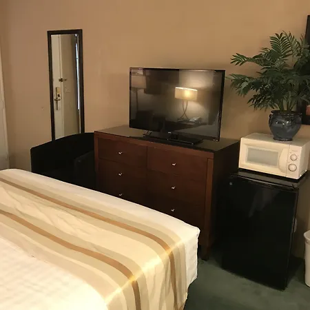 Discovery Inn-2